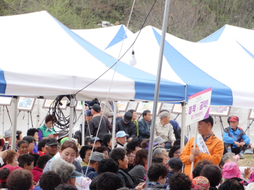 홍산동헌주무대1